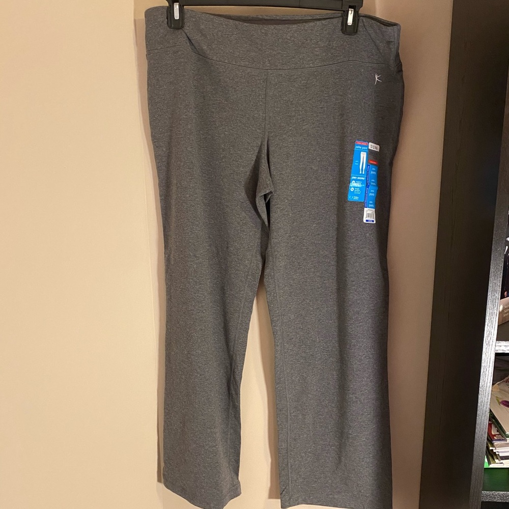 Danskin now petite yoga pants 3xp